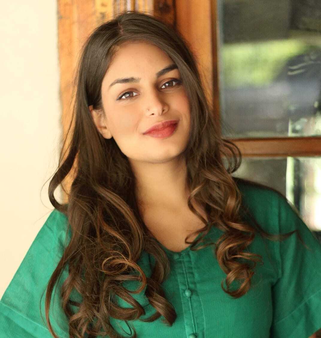 Lumunate Our Team - Sherbano